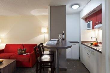 Residence La Reserve Geneve Ferney Voltaire