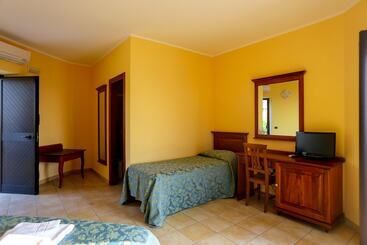 Villaggio Hotel Lido San Giuseppe - Briatico