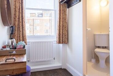 هاستل Palmers Lodge Swiss Cottage
