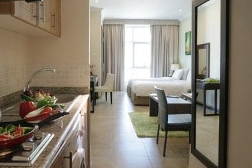 Auris Hotel Apartments Deira