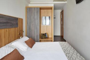 تختخواب و صبحانه Sette Angeli Rooms