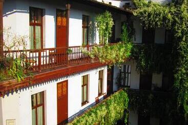 Globtroter Guest House