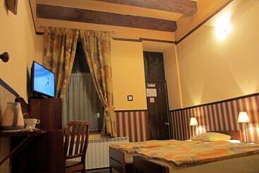 Globtroter Guest House