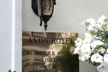 هتل Avon