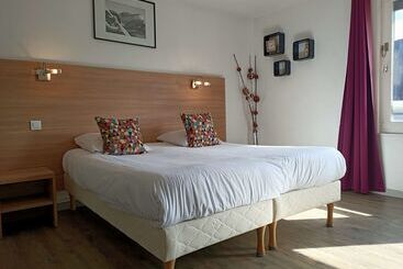 Brit Hotel Besancon L Horloge