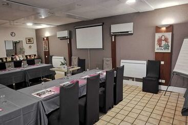 Brit Hotel Besancon L Horloge