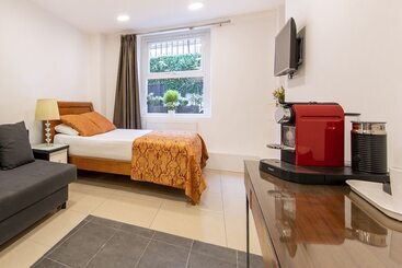 هتل City Inn Russell Square