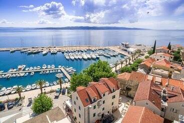 هتل Croatia