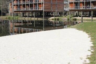 هتل Domaine De Ciceblossac, Resort Spa & Golf