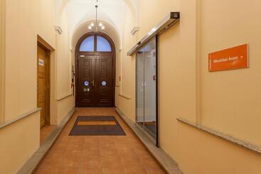 Easyhotel Budapest Oktogon