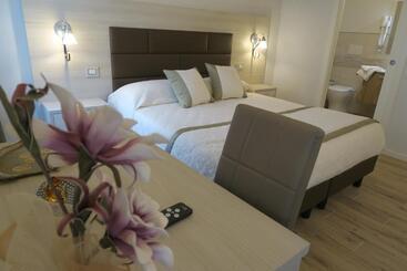 هتل Elisa Guest House