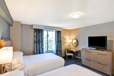 هتل Embassy Suites By Hilton Orlando Downtown