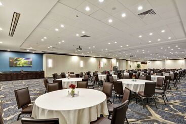 هتل Embassy Suites By Hilton Orlando Downtown