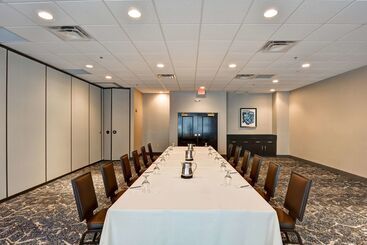 هتل Embassy Suites By Hilton Orlando Downtown