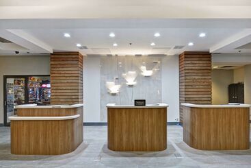 هتل Embassy Suites By Hilton Orlando Downtown