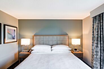 هتل Embassy Suites By Hilton Orlando Downtown