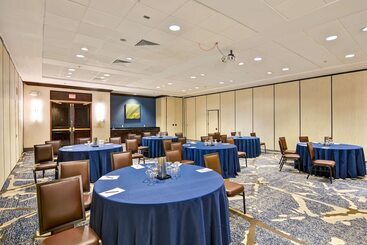 هتل Embassy Suites By Hilton Orlando Downtown