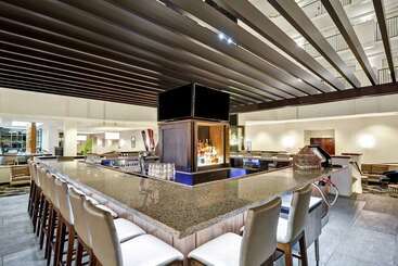 هتل Embassy Suites By Hilton Orlando Downtown
