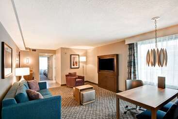 هتل Embassy Suites By Hilton Orlando Downtown