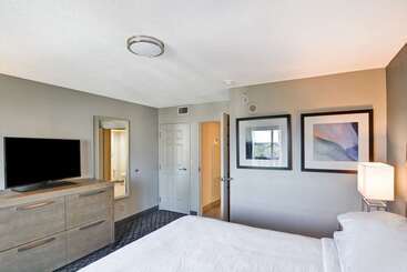 هتل Embassy Suites By Hilton Orlando Downtown