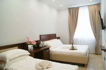 هتل Esposizione Boutique
