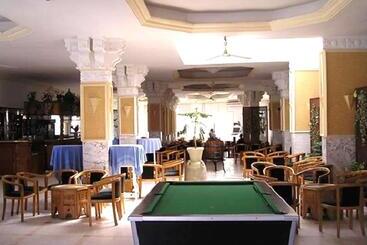 هتل Hôtel Solymar Beach