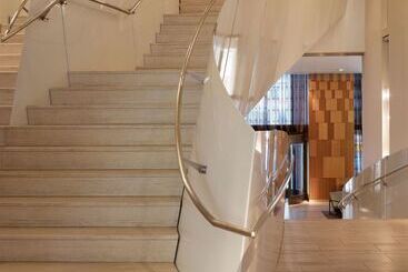 هتل Hyatt Centric Wall Street New York