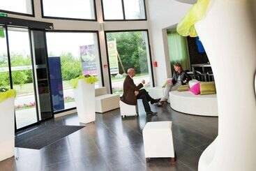هتل Ibis Styles Compiegne