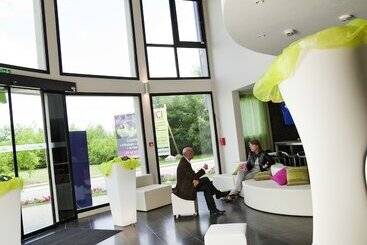 هتل Ibis Styles Compiegne