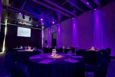 هتل Ilum Experience Home