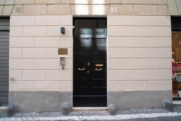 هتل Kame Hall