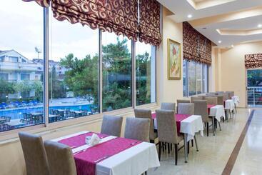 هتل Kemer Dream