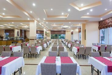 هتل Kemer Dream
