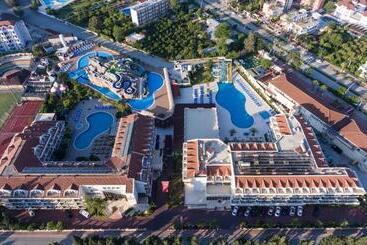 هتل Kemer Dream