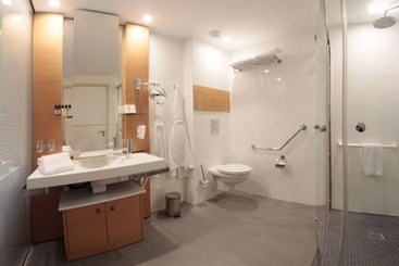 هتل Le Churchill Hôtel & Spa