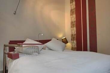 هتل Le Dormeur Du Val