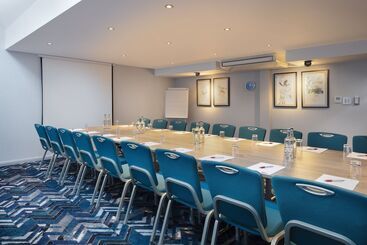 هتل Leonardo  London Heathrow Airport