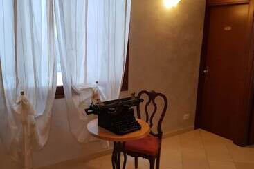هتل Locanda Salieri