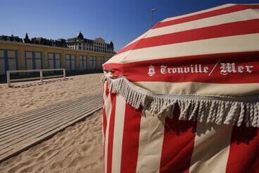 هتل Mercure Trouville Sur Mer