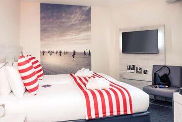 هتل Mercure Trouville Sur Mer