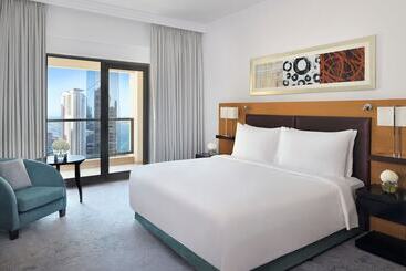 Mövenpick Hotel Jumeirah Beach