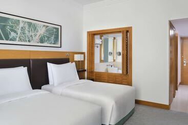 Mövenpick Hotel Jumeirah Beach