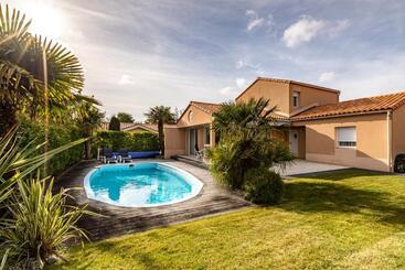 هتل Oasis Les Jardins Des Sables D'olonne