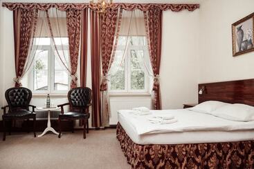 هتل Old Time Residence