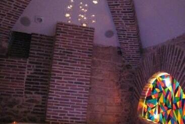 هتل Relais Saint Jean Troyes