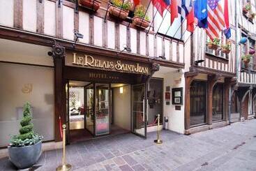 هتل Relais Saint Jean Troyes