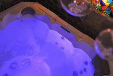 هتل Relais Saint Jean Troyes