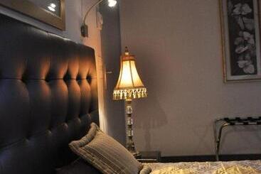هتل Relais Saint Jean Troyes