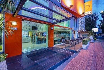 هتل Solo, Sukhumvit 2, Bangkok Sha Extra Plus