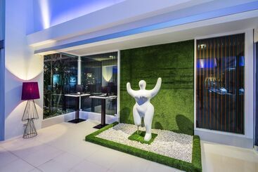 هتل Solo, Sukhumvit 2, Bangkok   Sha Extra Plus